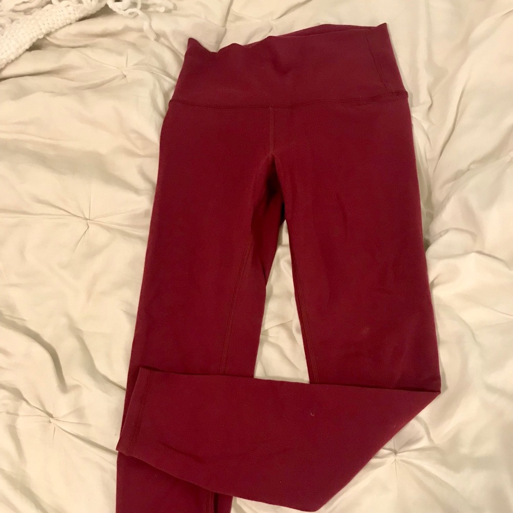 Lululemon wunder under